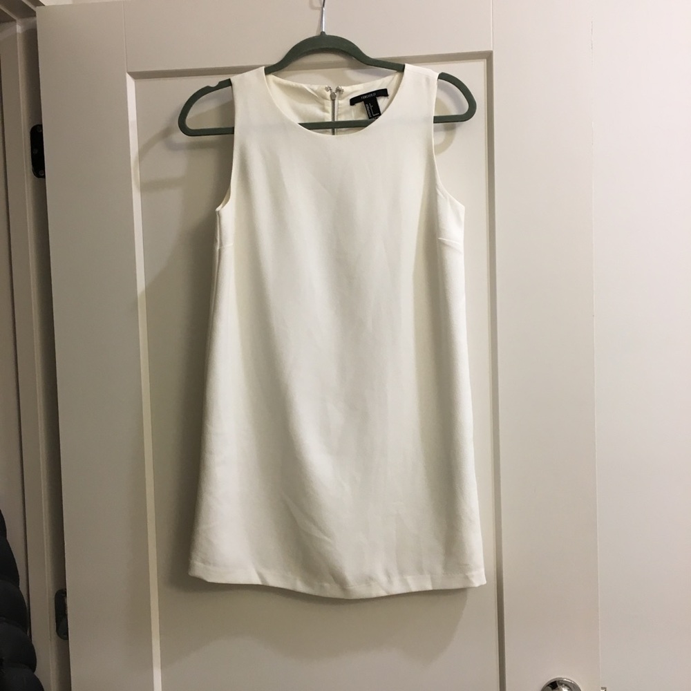 White high neck dress small